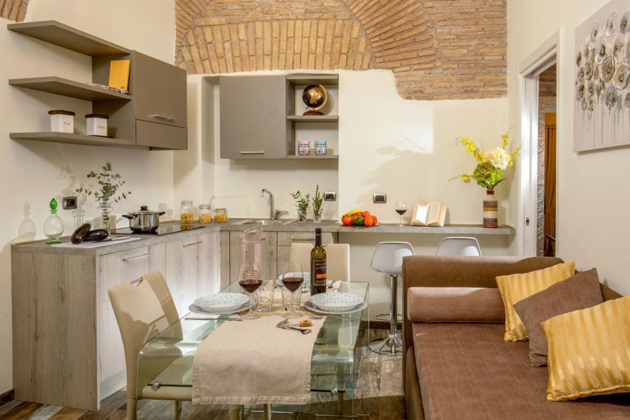 Guesthouse Mysuitetower Pantheon Roma Esterno foto